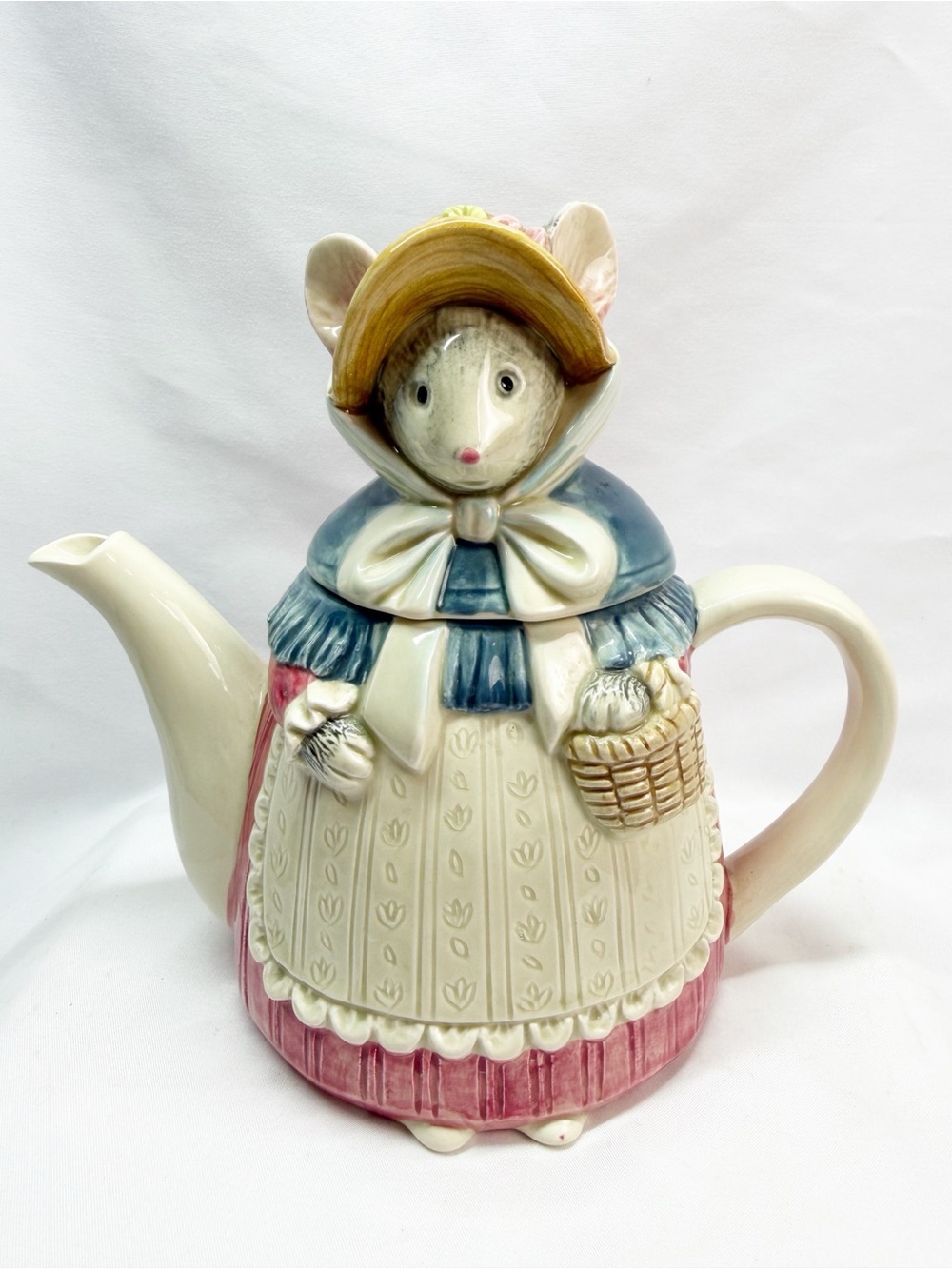 Vintage Otagiri Missy Mouse Porcelain Teapot